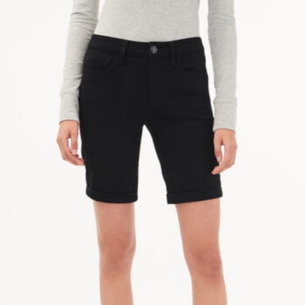 Aeropostale Black Twill Bermuda Shorts - Picture 1 of 5